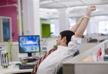Ученые предлагают сократить рабочую неделю, чтобы сохранить климат