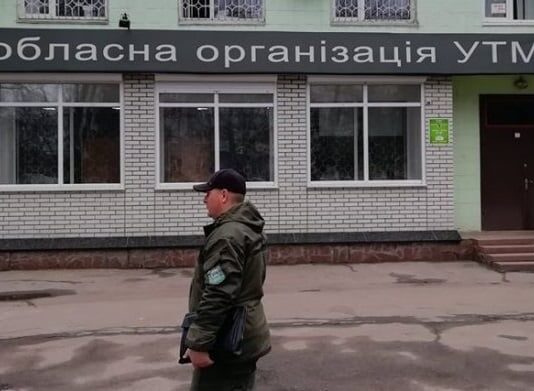 Інспекторів-екологів не допустили до перевірки товариства мисливців та рибалок