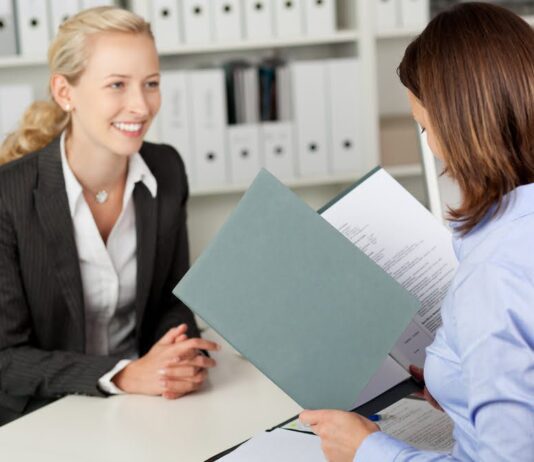 Як скласти резюме: правила для новачків