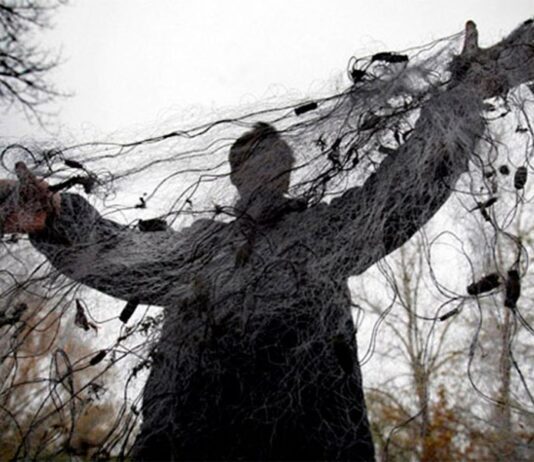 На Житомирщині березень оголошений місяцем добровільної здачі заборонених знарядь лову