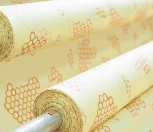 Упаковка з бджолиного воску – екологічна альтернатива пластику