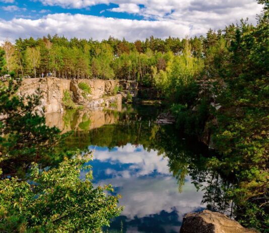 Кар’єри Житомирщини — оазиси України