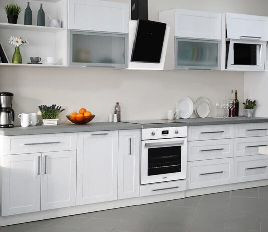 Як вибрати функціональну і довговічну вбудовану духовку в Житомирі?