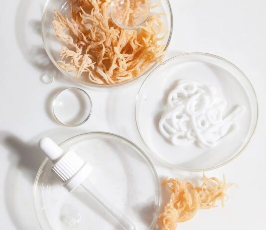 Топ трендів у догляді за шкірою у 2025 році