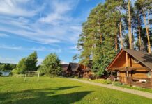 Топ найкращих відпочинкових баз Житомирщини